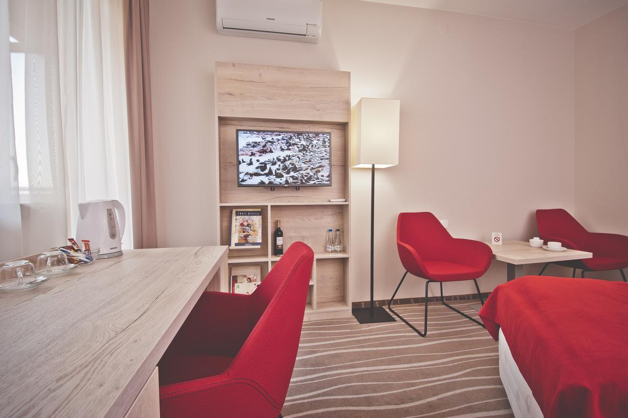 Hotel Akwawit Leszno  Exterior photo